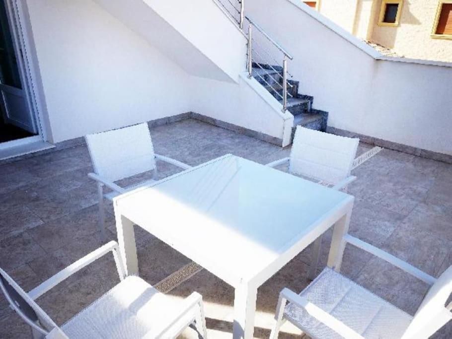Villa Domicil De Luxe Torrevieja Dış mekan fotoğraf