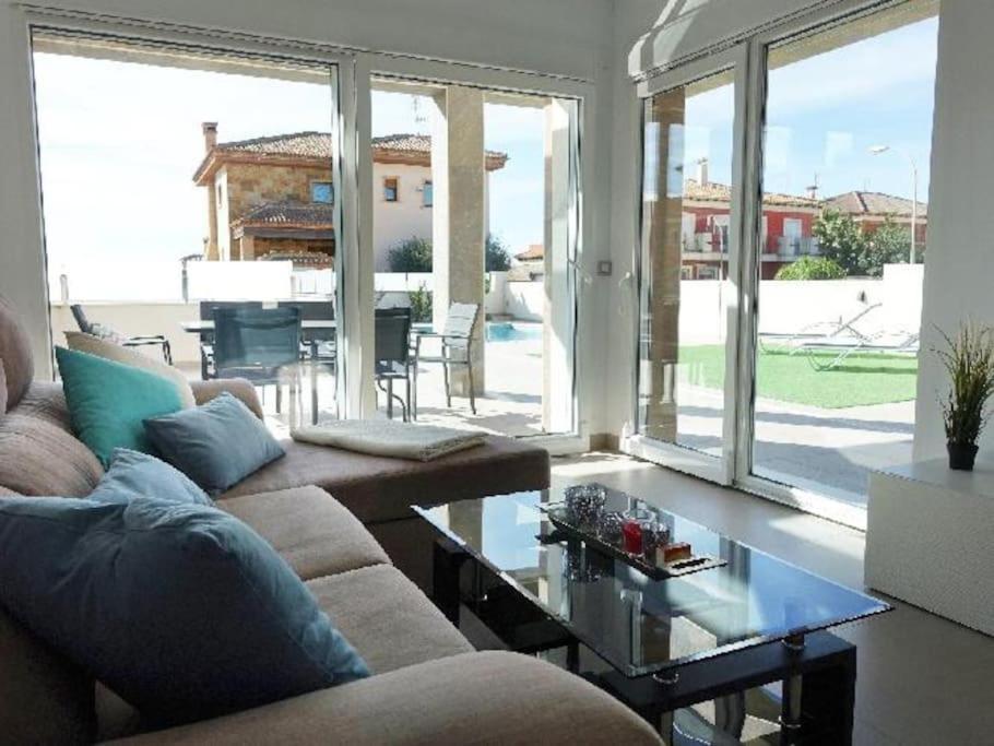 Villa Domicil De Luxe Torrevieja Dış mekan fotoğraf