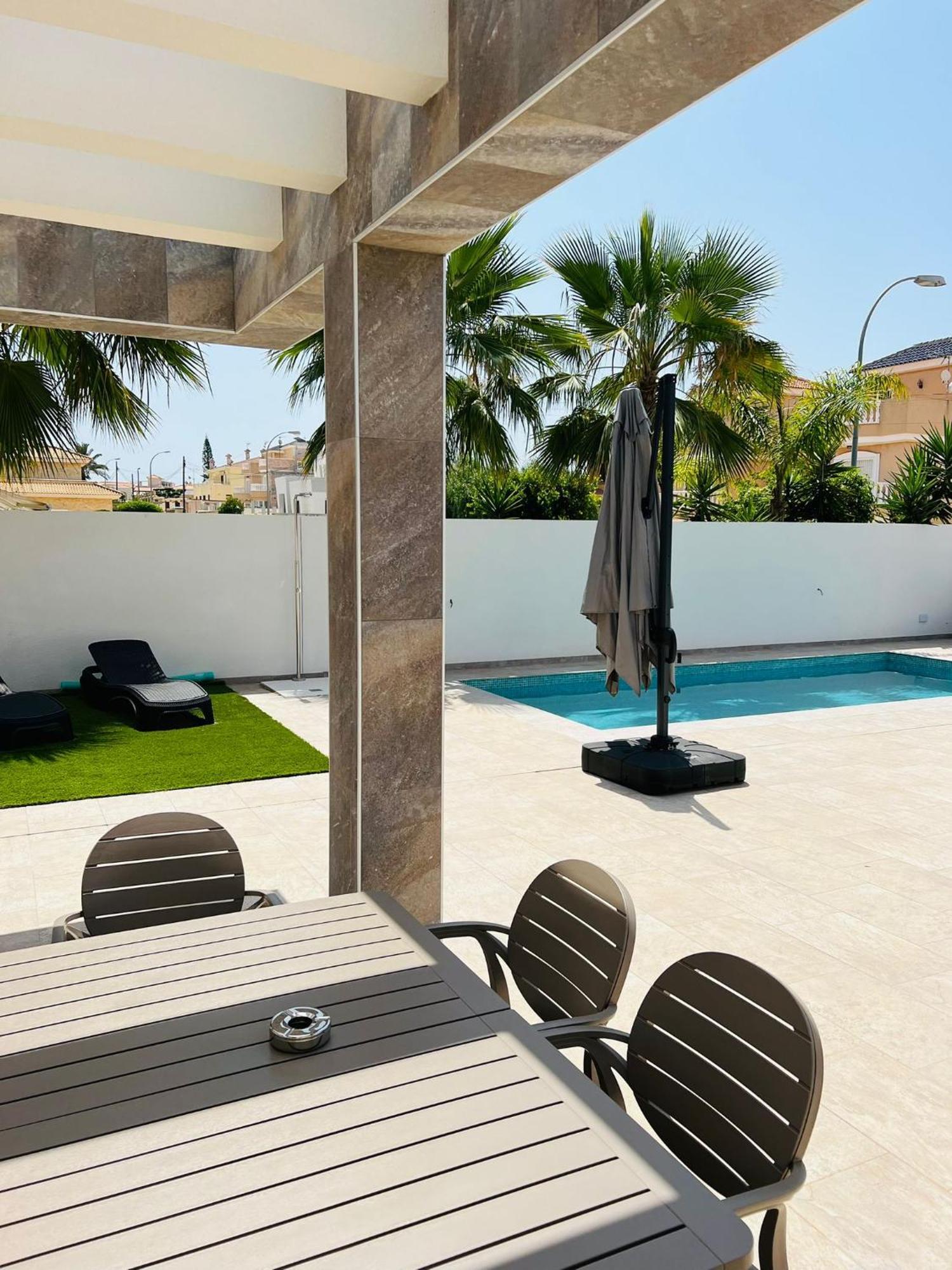 Villa Domicil De Luxe Torrevieja Dış mekan fotoğraf